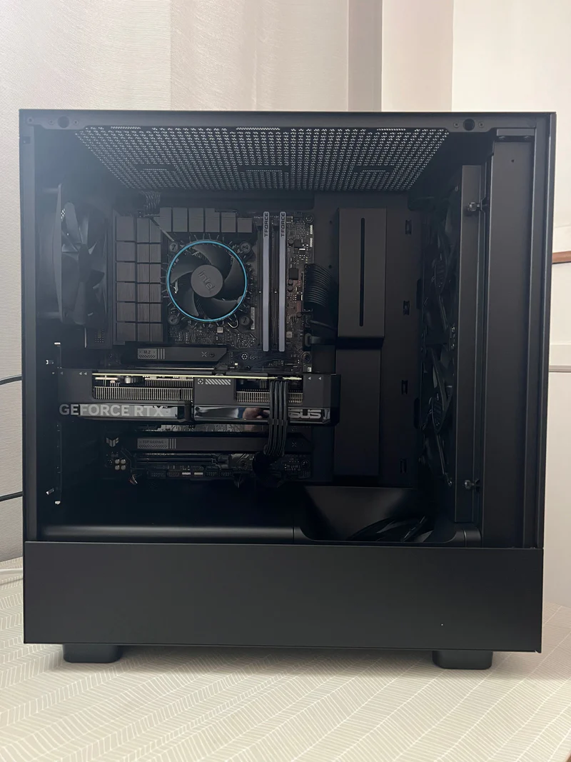 Level1 Image1 6486135c f276 49f5 a92e 0d0e0e220920 Gaming Zone Level 1 - Gaming Computer (Intel® Core™ i5-13400F Processor, NVIDIA GeForce RTX™ 4060 Ti)